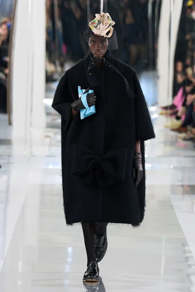 Look 13